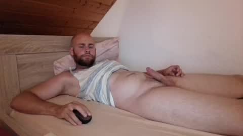 Martin Grob online show from 07-29-26, 01:15
