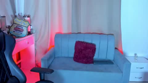 Snapshot of foniland_ chatting on 05-28-26, 05:21 Foni online show from 05-28-26, 05:21