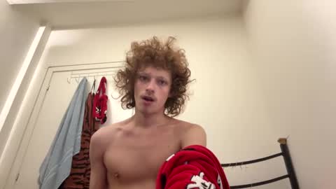 Snapshot of fontes17 chatting on 02-09-25, 05:43 FONTES online show from 02-09-25, 05:43