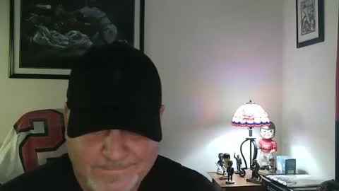 Snapshot of foreplayman22 chatting on 11-17-25, 10:26 foreplayman22 online show from 11-17-25, 10:26