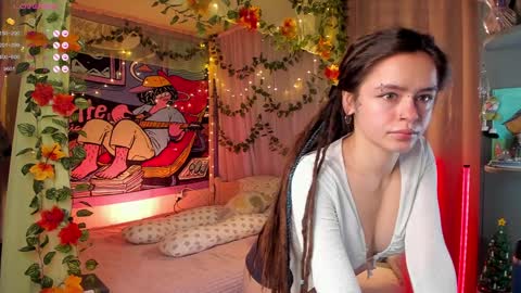     online show from 02-03-25, 02:02