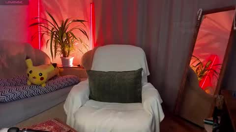     online show from 11-05-25, 12:16