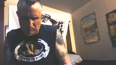 Snapshot of forestfuckers69 chatting on 02-17-26, 07:49 forestfuckers69 online show from 02-17-26, 07:49