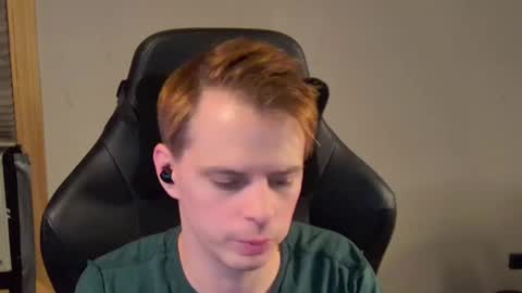 Snapshot of forever_broken chatting on 12-02-24, 05:48 forever_broken online show from 12-02-24, 05:48