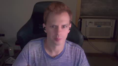 Snapshot of forever_broken chatting on 09-27-25, 05:23 forever_broken online show from 09-27-25, 05:23