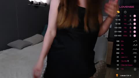 Julia online show from 05-21-26, 03:41