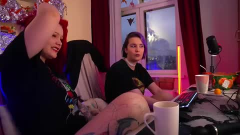 Snapshot of fox_and_dog chatting on 12-03-25, 01:20 Senya subscribe to telegram channel online show from 12-03-25, 01:20