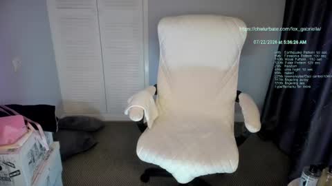 Snapshot of fox_gabriella chatting on 07-22-26, 02:36 Jasmine Im back online show from 07-22-26, 02:36