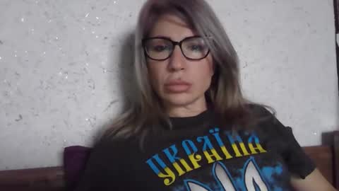 Snapshot of fox_red_lady7 chatting on 02-15-26, 08:57 fox_red_lady7 online show from 02-15-26, 08:57