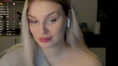 i am your baby Alien  online show from 12-07-24, 02:20