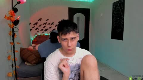 Snapshot of foxicfu chatting on 12-03-24, 05:01 Foxicfu online show from 12-03-24, 05:01