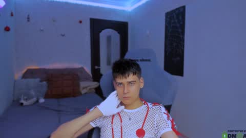 Snapshot of foxicfu chatting on 01-23-25, 11:48 Foxicfu online show from 01-23-25, 11:48