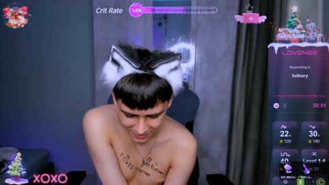 Snapshot of foxicfu chatting on 02-08-25, 01:22 Foxicfu online show from 02-08-25, 01:22