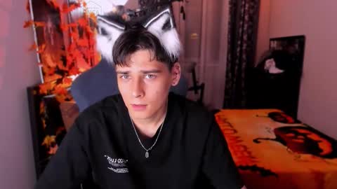 Snapshot of foxicfu chatting on 10-12-25, 07:24 Foxicfu online show from 10-12-25, 07:24