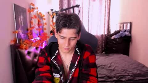 Snapshot of foxicfu chatting on 11-08-25, 03:50 Foxicfu online show from 11-08-25, 03:50