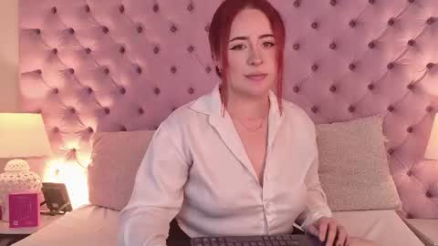 Foxie  online show from 07-29-26, 02:59