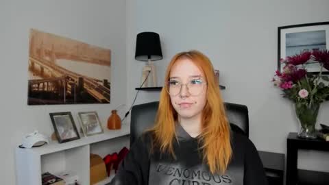 Sonya online show from 05-18-26, 05:24