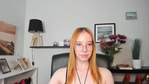 Snapshot of foxsonya chatting on 06-08-26, 05:41 Sonya online show from 06-08-26, 05:41