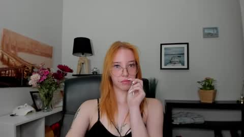 Snapshot of foxsonya chatting on 07-09-26, 06:06 Sonya online show from 07-09-26, 06:06