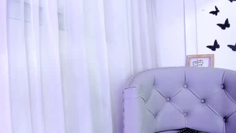 Foxy online show from 01-22-25, 10:59