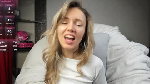 Foxy online show from 01-31-25, 07:29