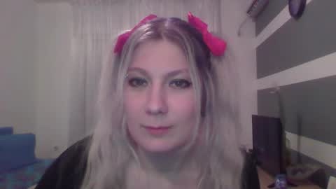 foxy_bright online show from 03-16-26, 07:29