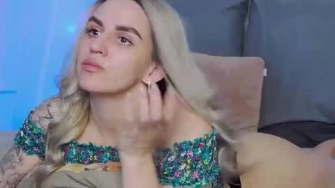 Foxy Kimmi online show from 03-14-26, 06:30