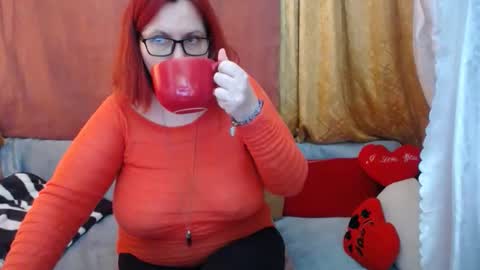 Snapshot of foxydesiree chatting on 05-03-26, 05:57 foxydesiree online show from 05-03-26, 05:57