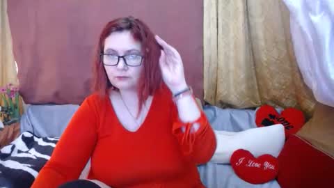 Snapshot of foxydesiree chatting on 05-20-26, 03:51 foxydesiree online show from 05-20-26, 03:51