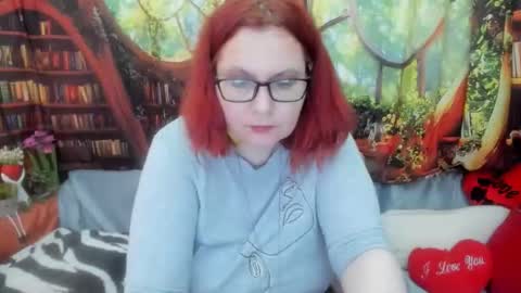 Snapshot of foxydesiree chatting on 05-29-26, 03:43 foxydesiree online show from 05-29-26, 03:43
