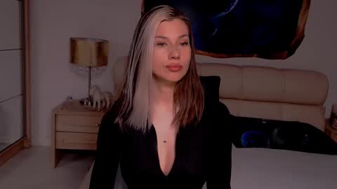 Fox online show from 02-15-25, 04:34