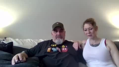 foxyfang online show from 01-10-25, 07:11