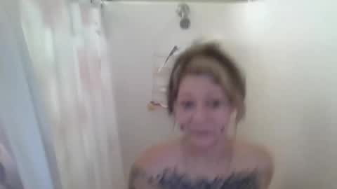 foxyfang online show from 09-26-25, 01:48