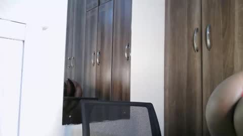 Kayla online show from 12-16-25, 02:27