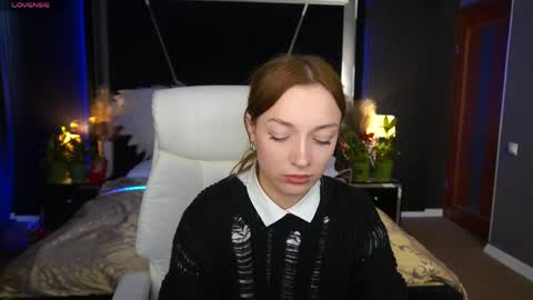 Snapshot of foxymayy chatting on 04-24-26, 01:13 Maya online show from 04-24-26, 01:13