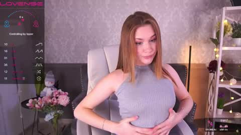 Snapshot of foxyykate chatting on 12-15-24, 07:13 Kate online show from 12-15-24, 07:13