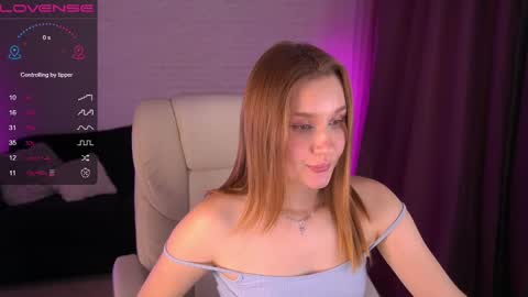 Snapshot of foxyykate chatting on 12-23-24, 04:55 Kate online show from 12-23-24, 04:55