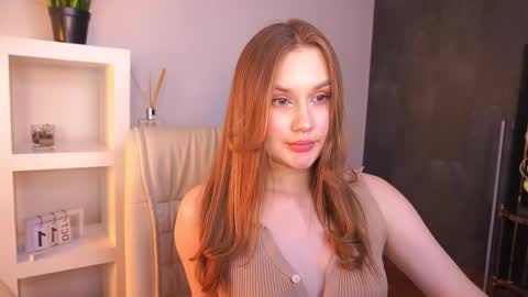 Snapshot of foxyykate chatting on 10-11-25, 02:04 Kate online show from 10-11-25, 02:04