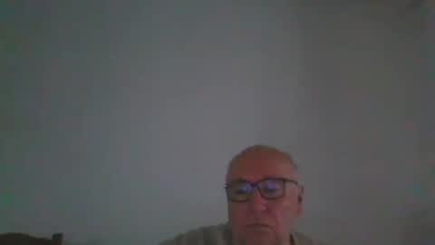 Snapshot of fra94 chatting on 09-26-25, 02:21 fra94 online show from 09-26-25, 02:21
