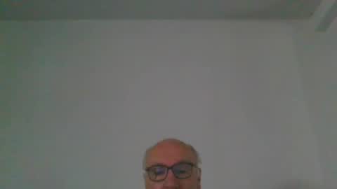 Snapshot of fra94 chatting on 07-27-26, 12:34 fra94 online show from 07-27-26, 12:34