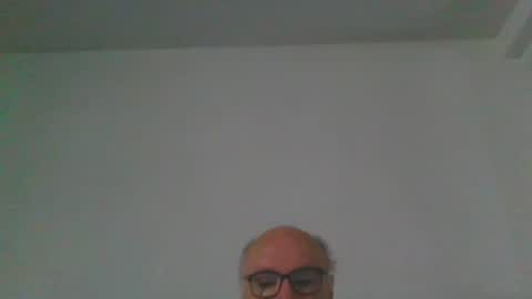 Snapshot of fra94 chatting on 08-04-26, 12:19 fra94 online show from 08-04-26, 12:19