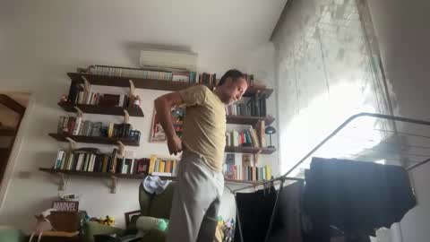 fra___ online show from 11-24-25, 12:05