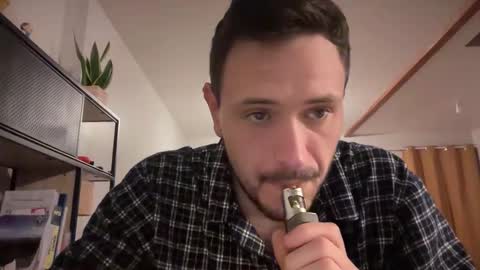 fraisetagada359 online show from 11-17-25, 05:57