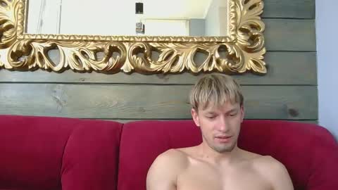 frame_tamer888 online show from 09-21-25, 10:50