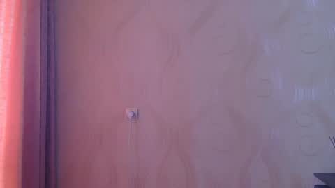 frame_tamer888 online show from 05-27-26, 06:32