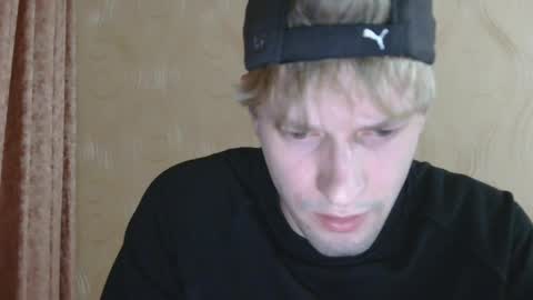 frame_tamer888 online show from 05-27-26, 06:38