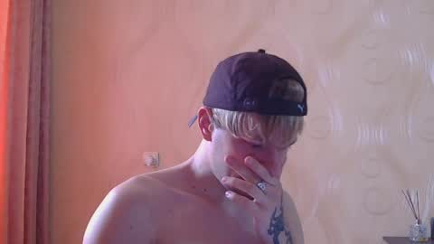frame_tamer888 online show from 05-30-26, 07:38
