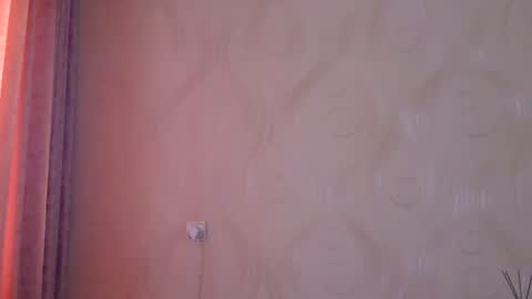 frame_tamer888 online show from 06-24-26, 08:57