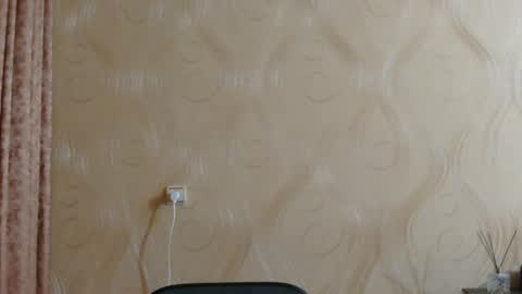 frame_tamer888 online show from 07-03-26, 07:53
