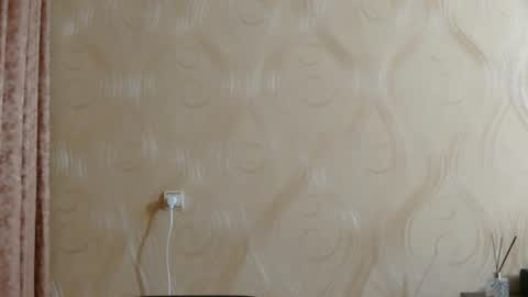 frame_tamer888 online show from 07-22-26, 08:22